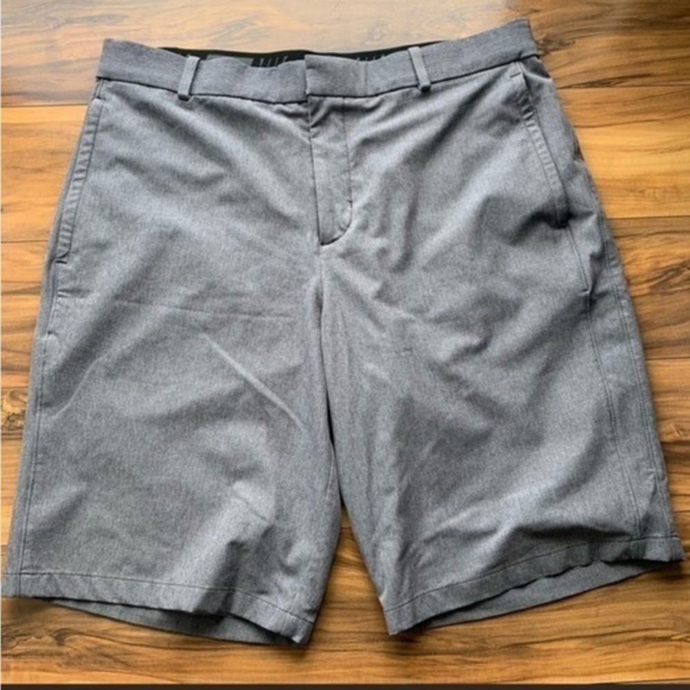 Nike mens shorts M